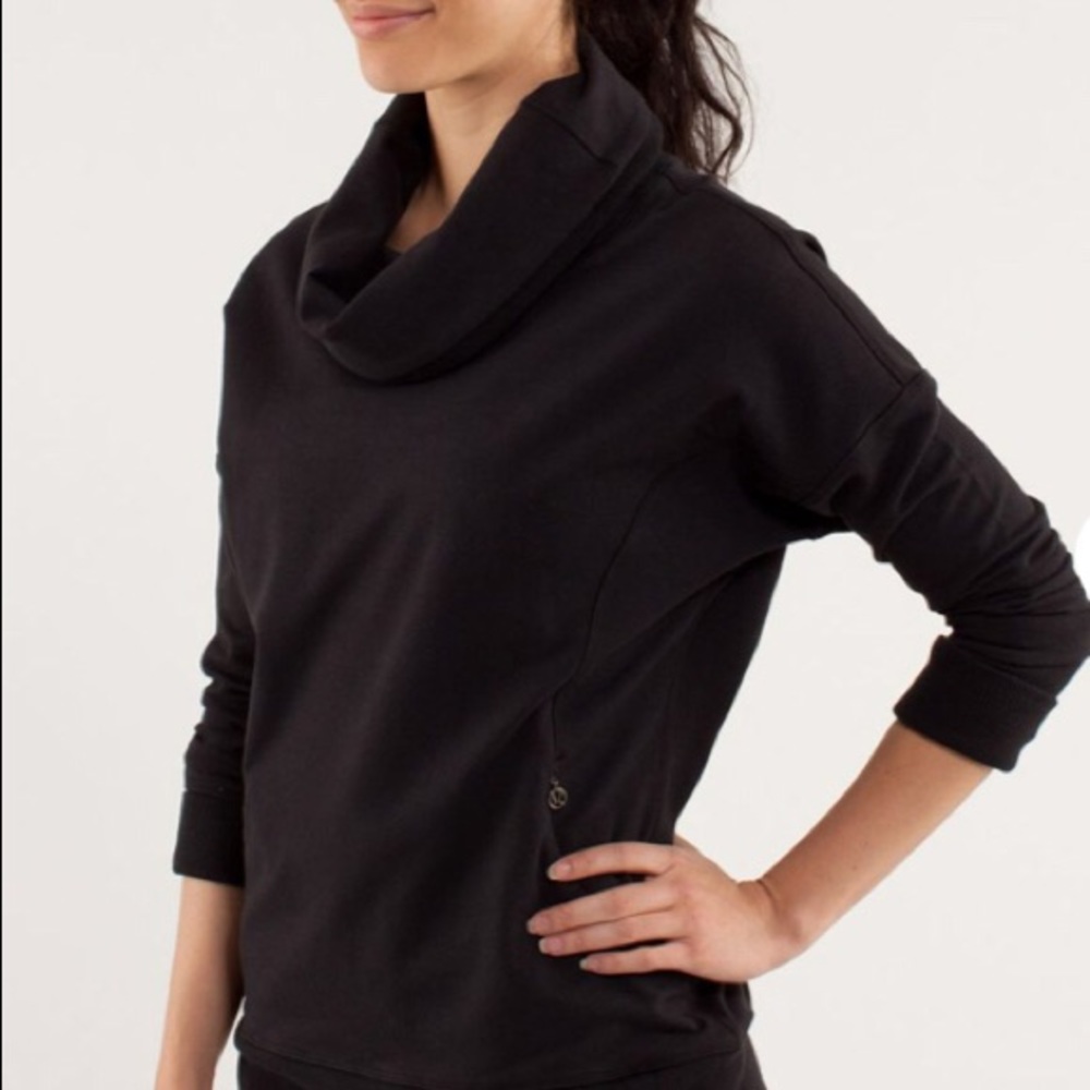 Lululemon Black Rest Day Pullover